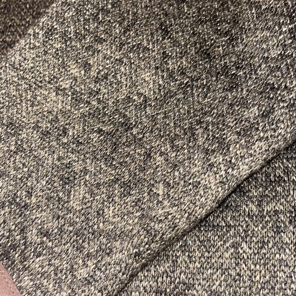 Pullover - Picture 2 of 2